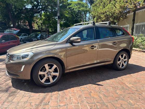 VOLVO XC60 3.0 T6 TOP AWD TURBO GASOLINA 4P AUTOMÁTICO